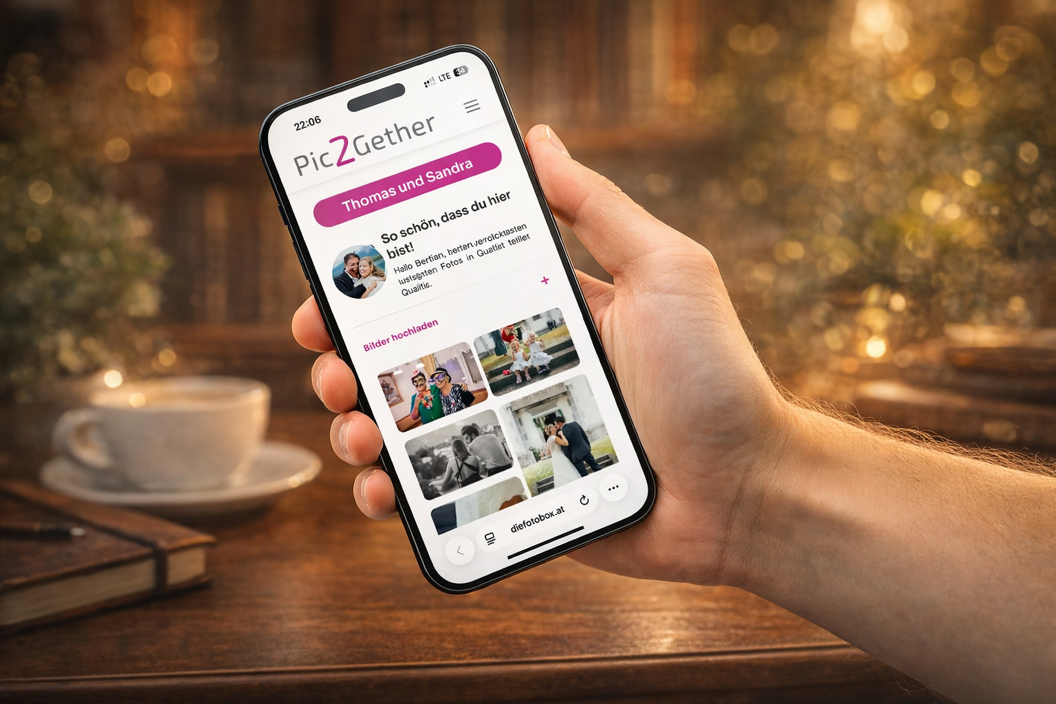 Smartphone zeigt Pic2Gether App zur gemeinsamen Foto-Galerie für Events und Hochzeiten
