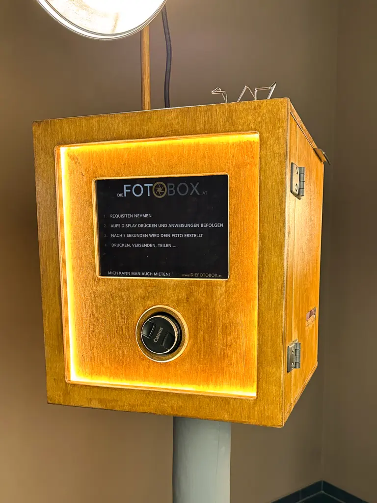 Fotobox mieten in Kärnten 1 Fotobox mit Sofortdruck